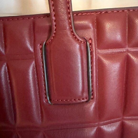 Calvin Klein Noa Quilted Vegan leather Burgandy Tote Bag - Picture 8 of 13
